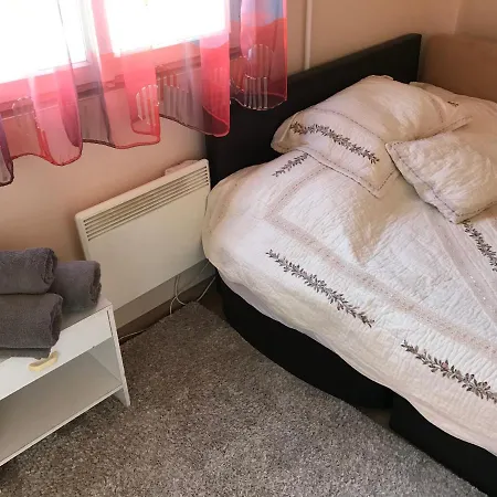 Διαμέρισμα Kertvarosi Kucko Debrecenben!