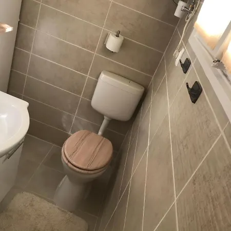 Kertvarosi Kucko Debrecenben! Διαμέρισμα